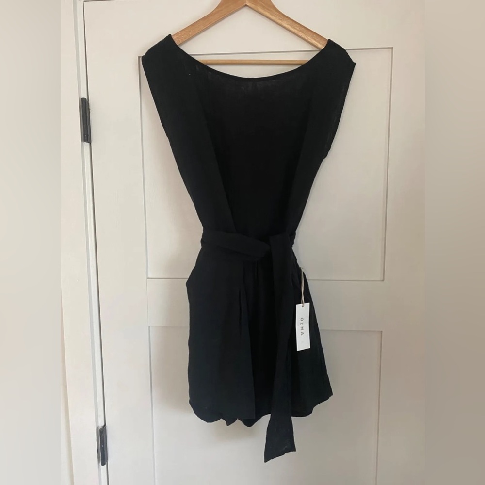 NWT Ozma Cotton Gauze Romper